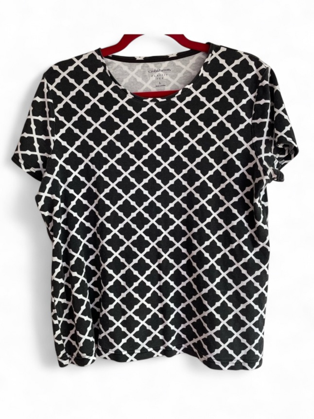 Croft & Barrow 100% Cotton Black and White Geometric Classic Tee Shirt Size L